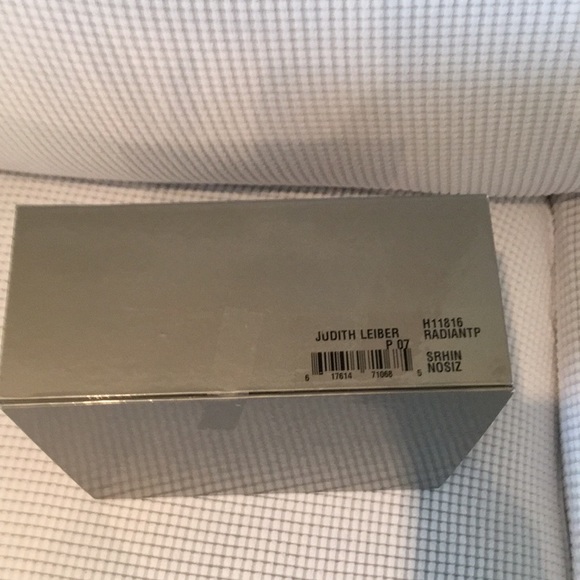 Judith Lieber Absolutely One Of A Kind Bag - Picture 11 of 11